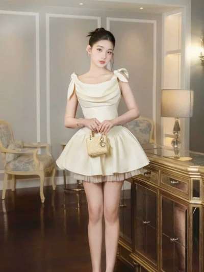 Chou Chou nude corser đan dây M