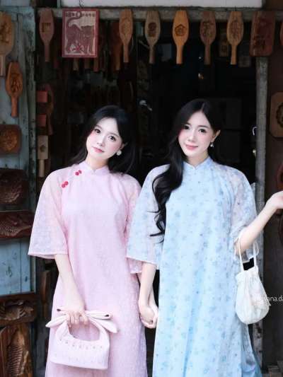 Áo dài hồng Havana yên dung + quần đỏ