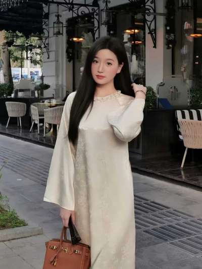 Áo dài trắng Myan Tâm Giao M