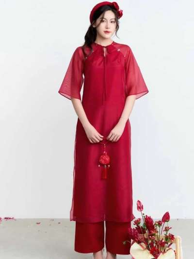 Áo dài Aguja đỏ voan tay loe + quần đỏ M
